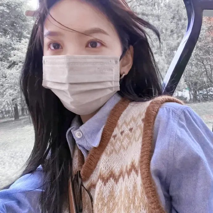 热裤荡女
